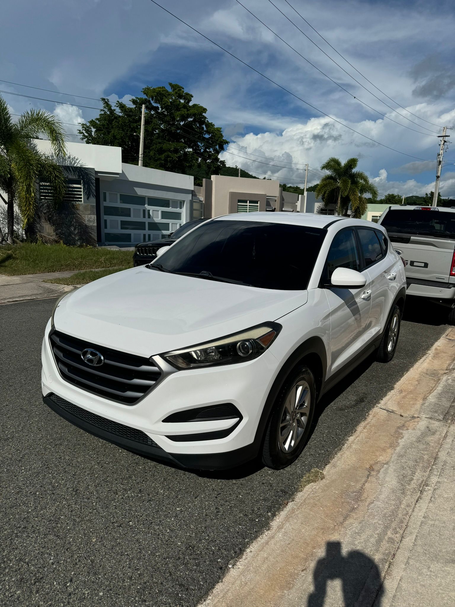 HYUNDAY TUCSON